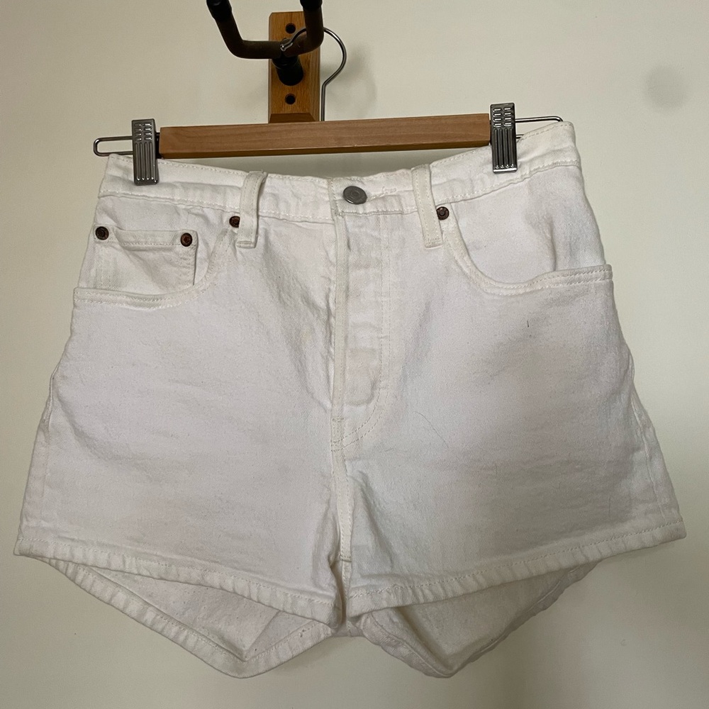 501 White Denim Shorts Size 27